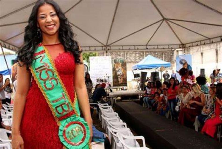 Angel Montteiro e Claudia Melo participam como juradas do concurso Miss Talavera Bruce